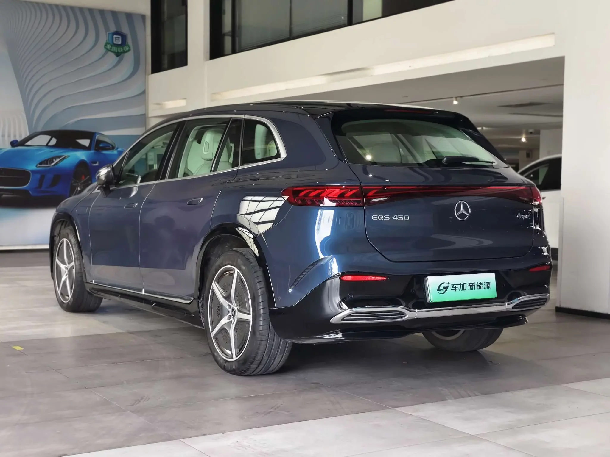 Mercedes-Benz EQS SUV