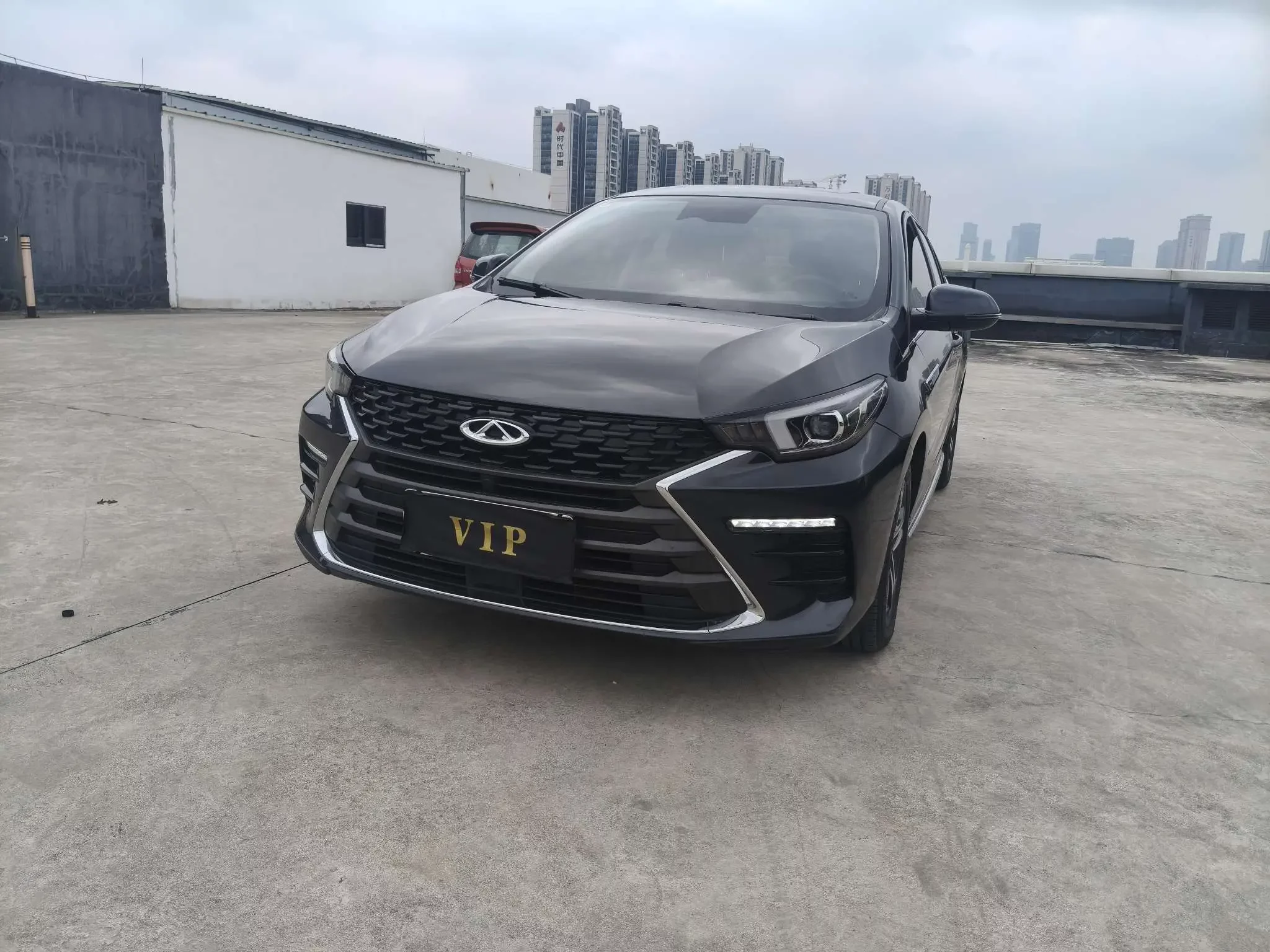 Omoda S5