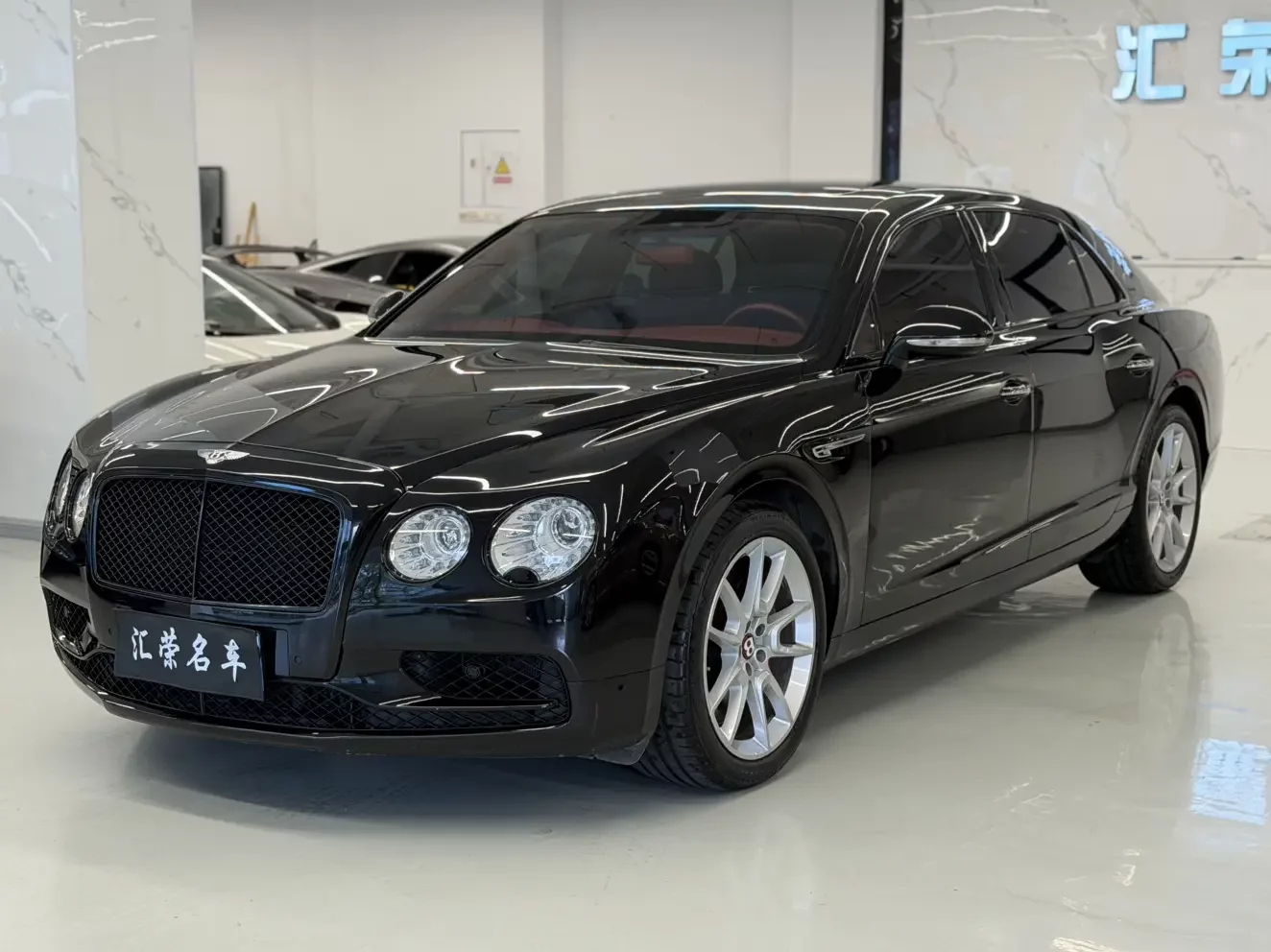 Bentley galloping  из Китая