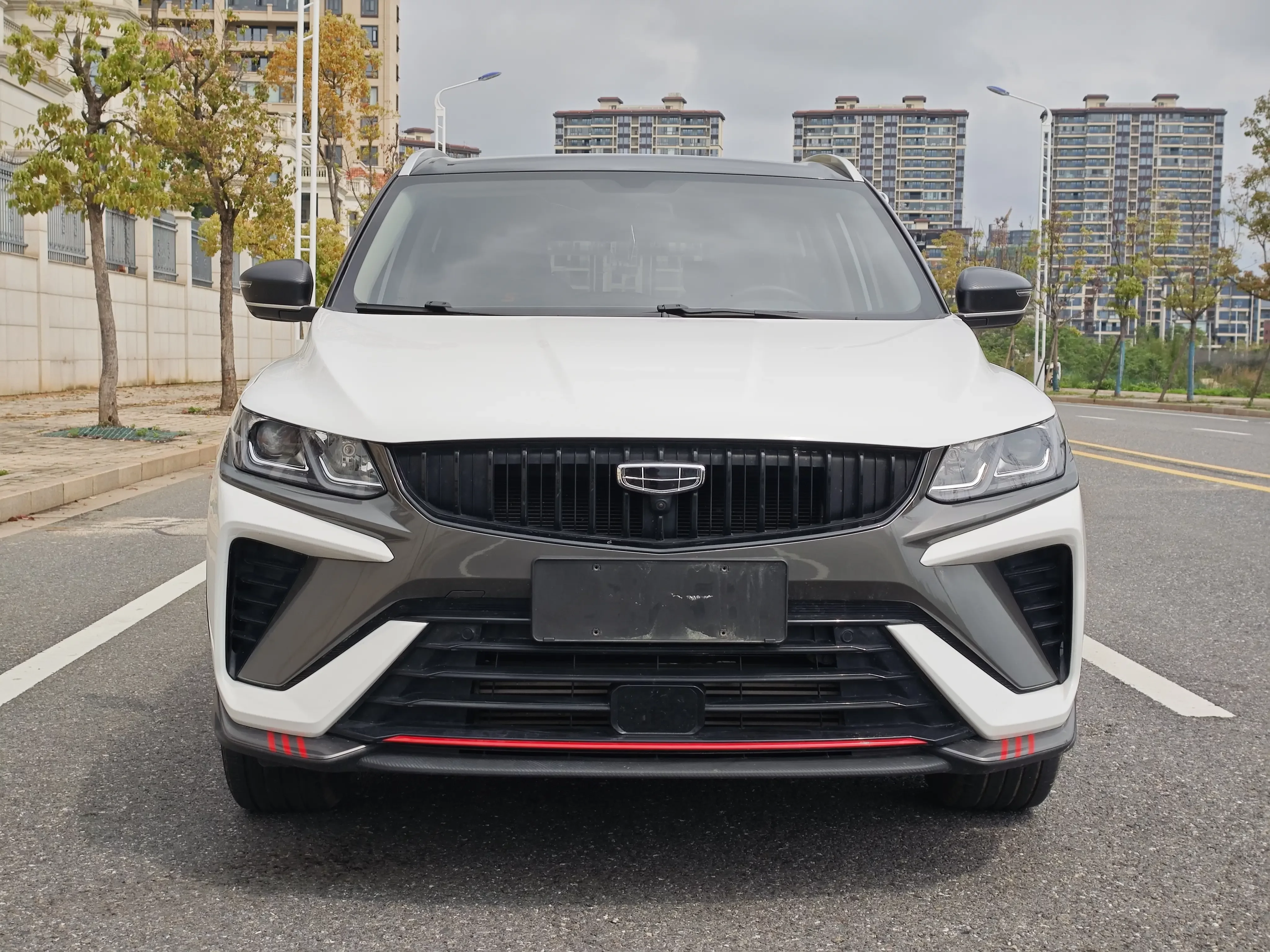 Geely Coolray SX11