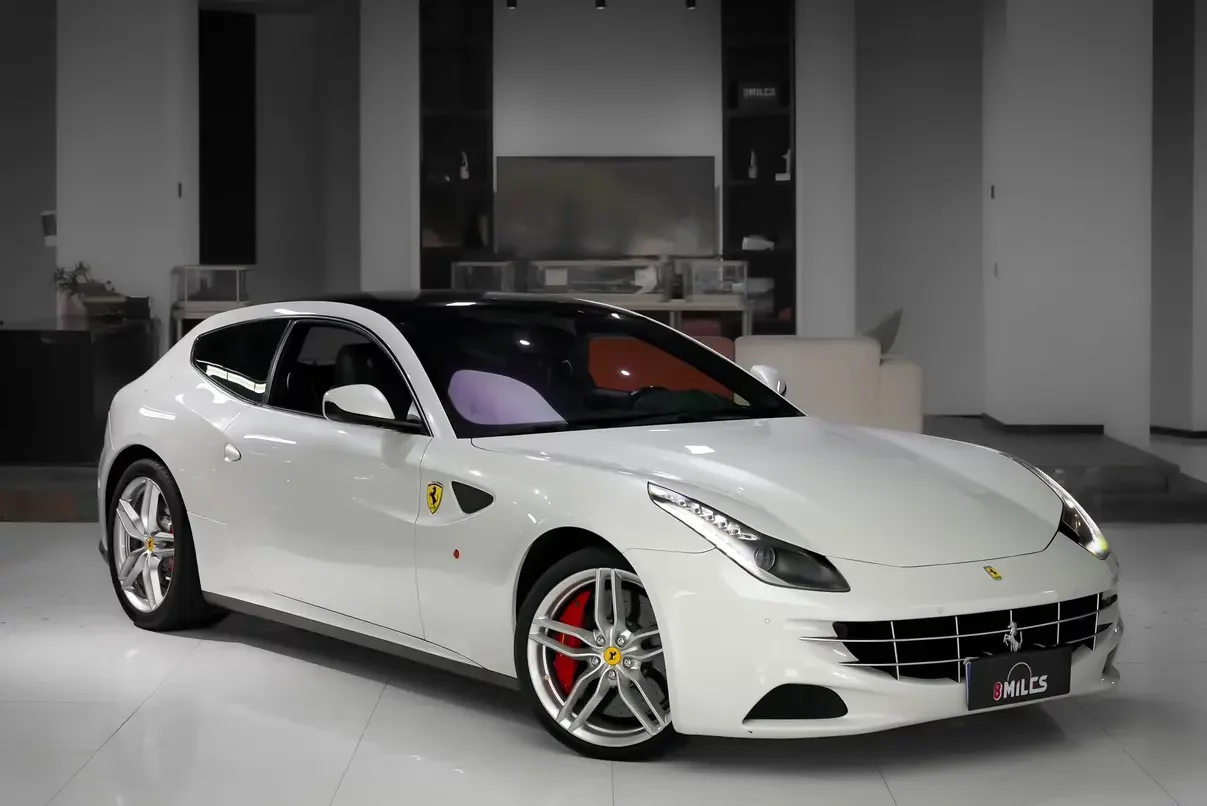 Ferrari FF