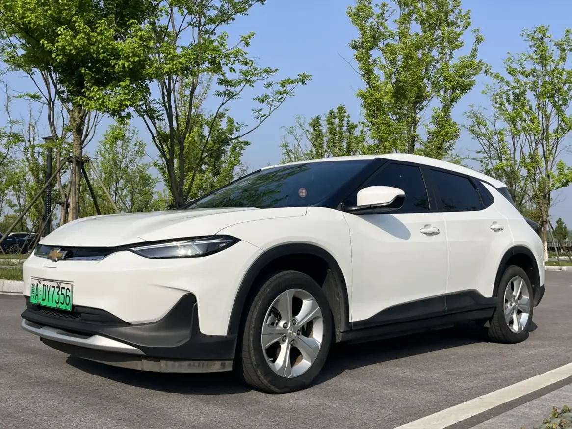 Chevrolet Menlo  из Китая