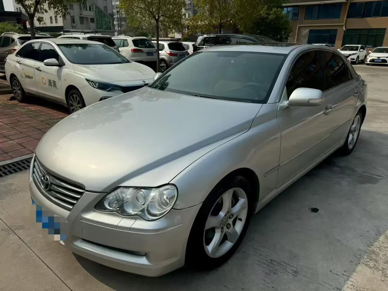 Toyota Ruizhi  из Китая