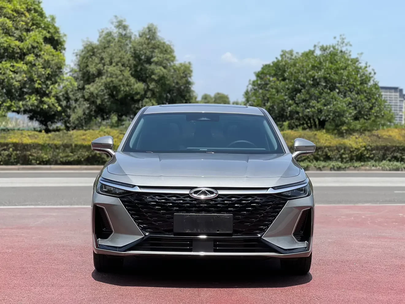 Chery Arrizo 8