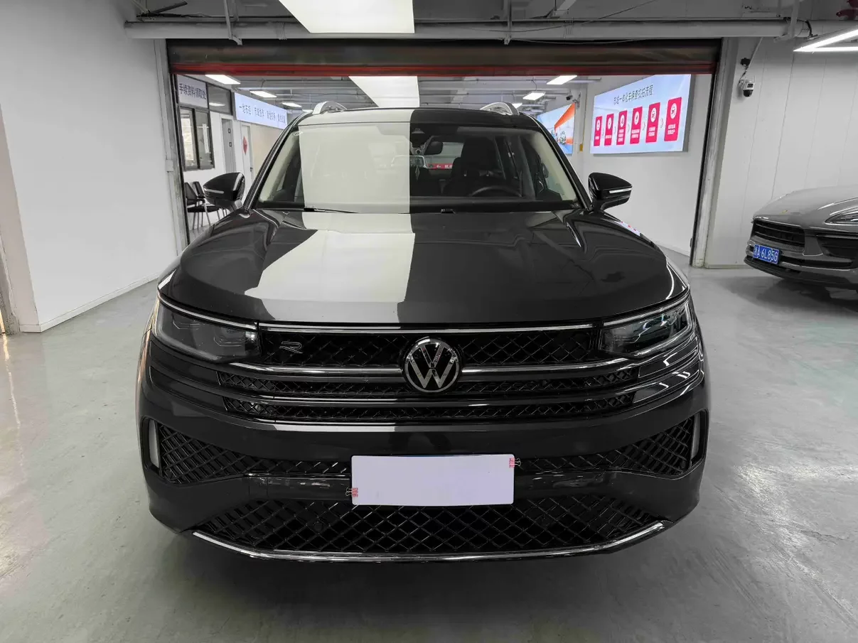 Volkswagen patrol
