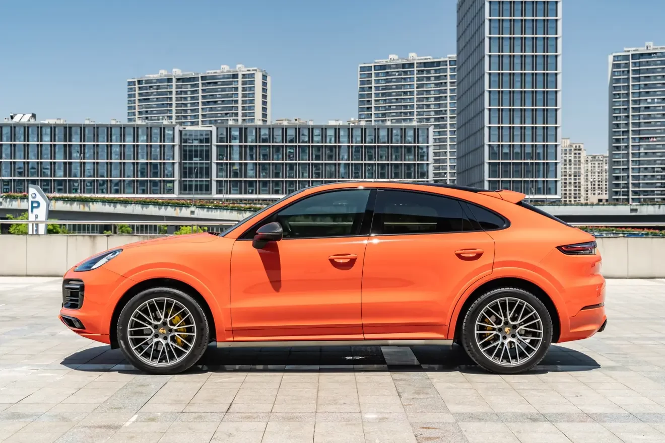 Porsche Cayenne Coupe
