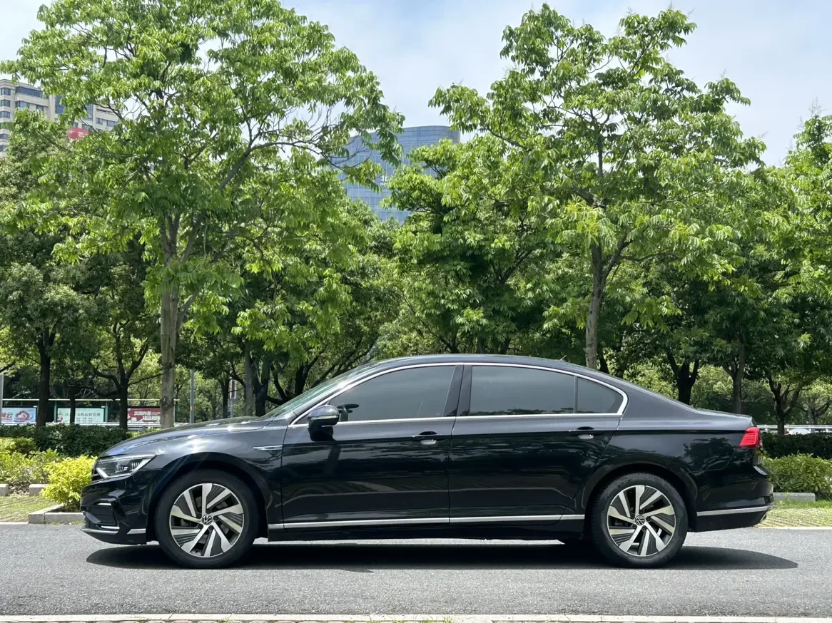 Volkswagen Magotan PHEV