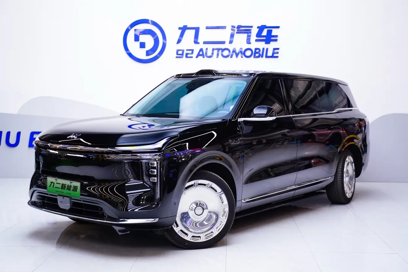 Zhiji LS9  из Китая