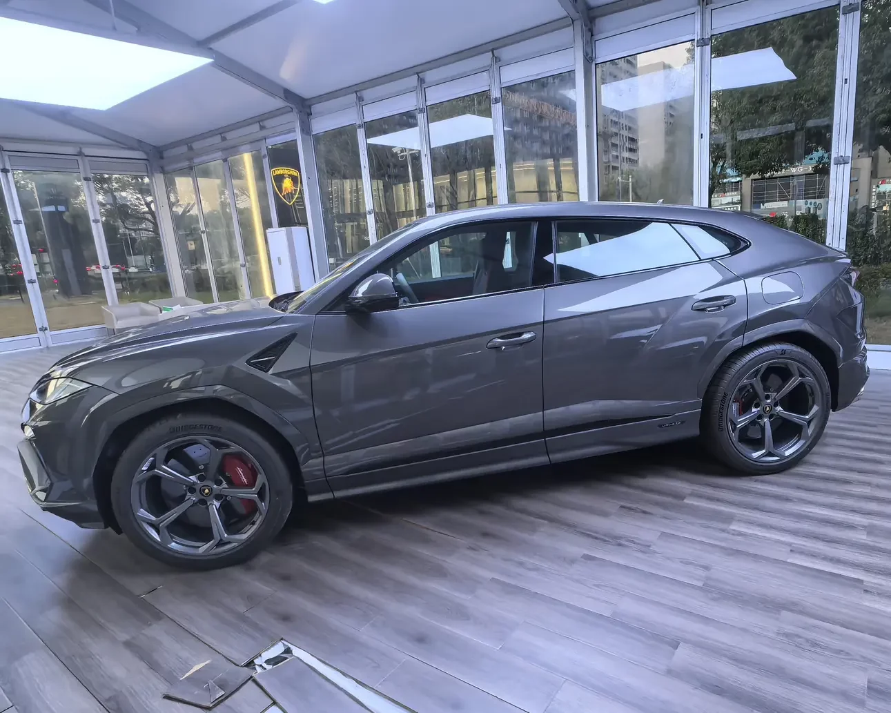 Lamborghini Urus SE