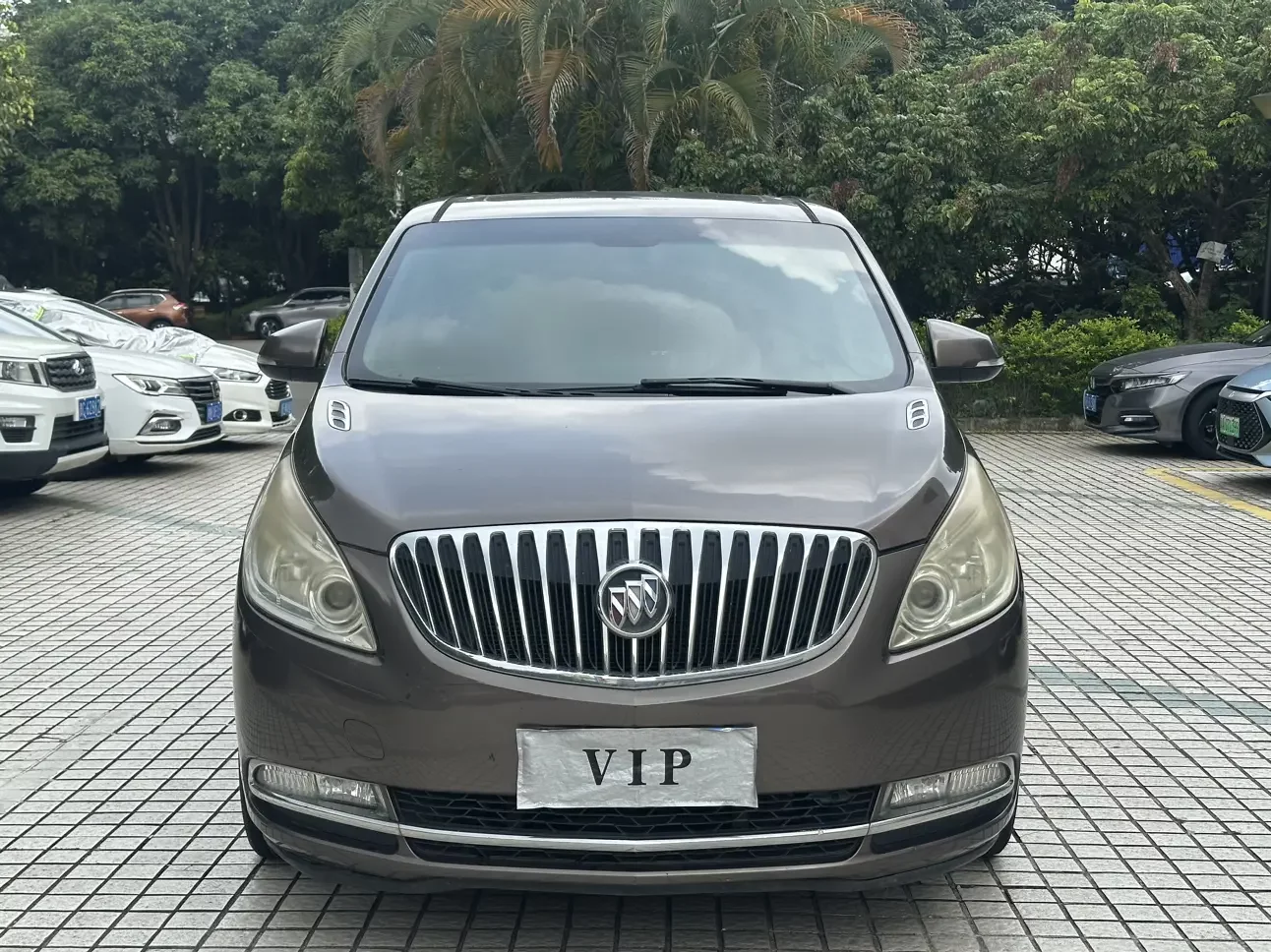 Buick GL8