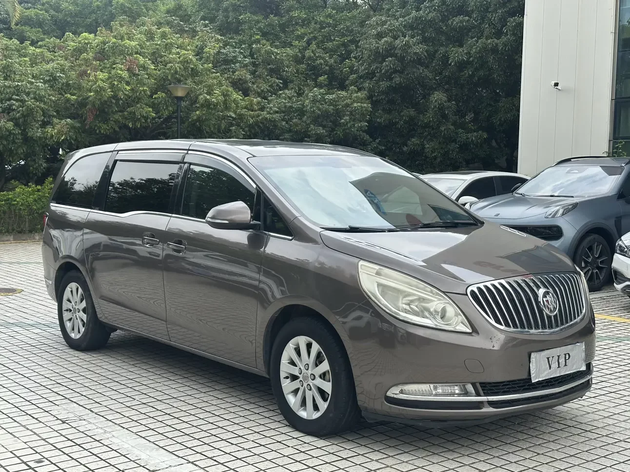 Buick GL8