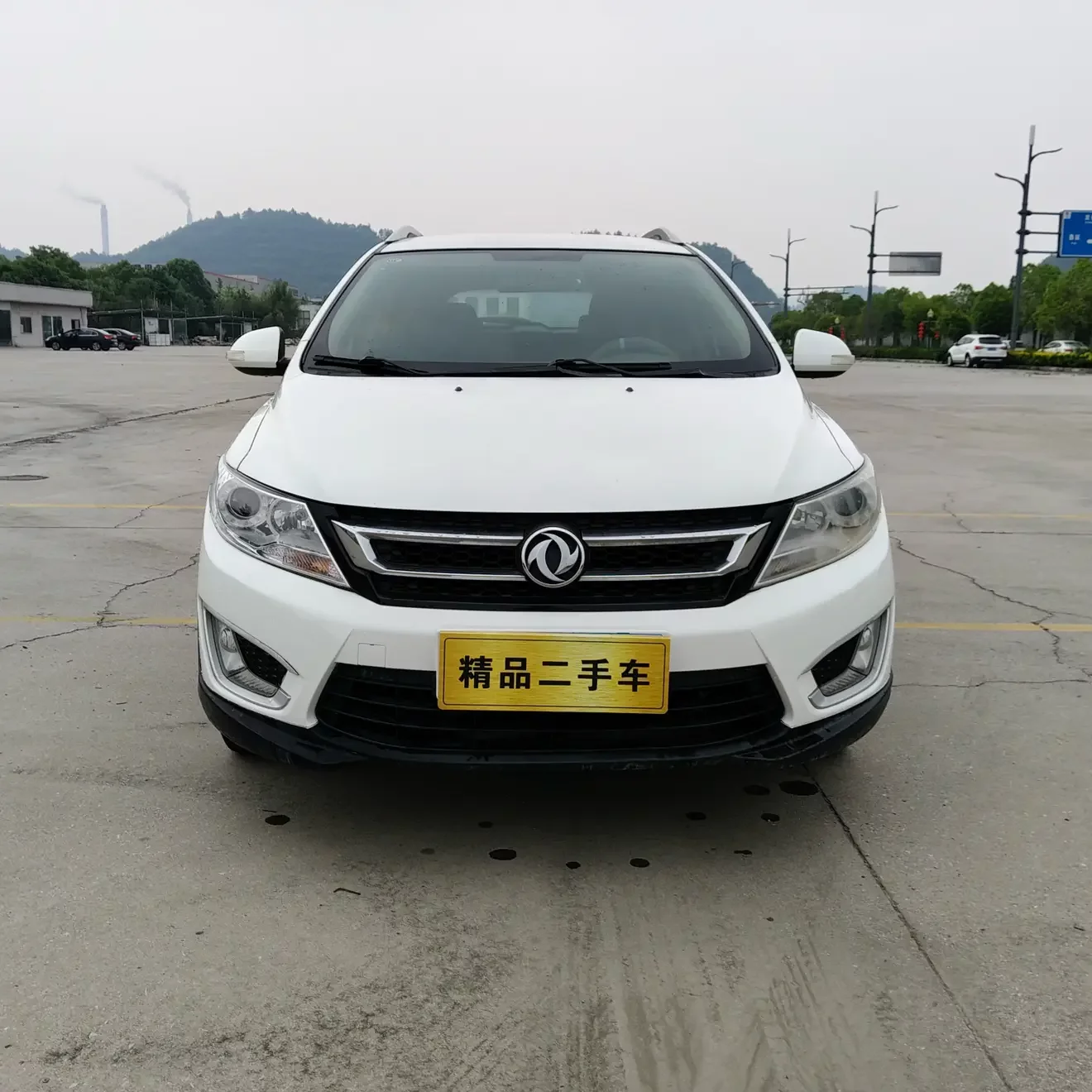 Dongfeng Fengshen AX3