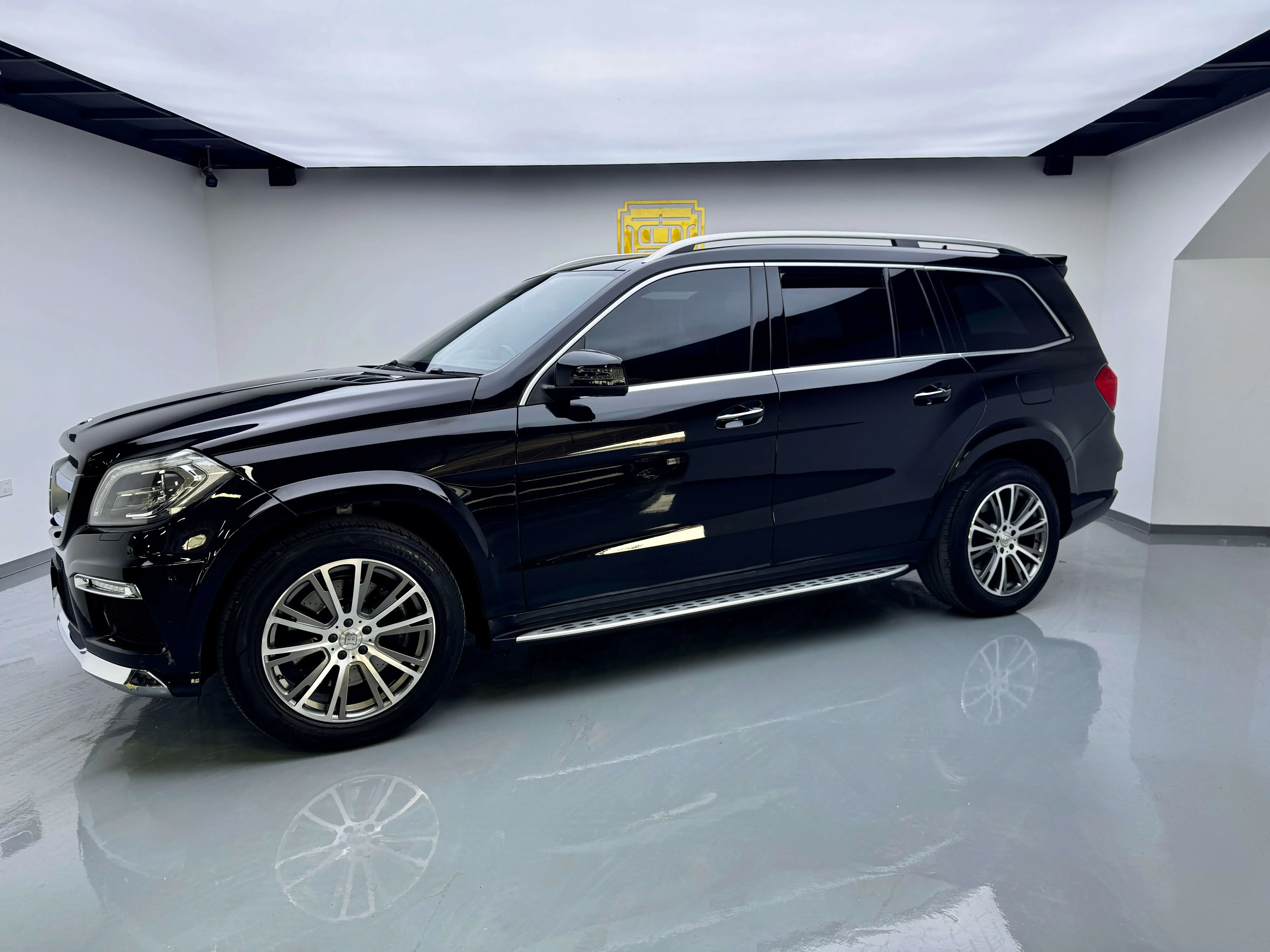Mercedes-Benz GL Class