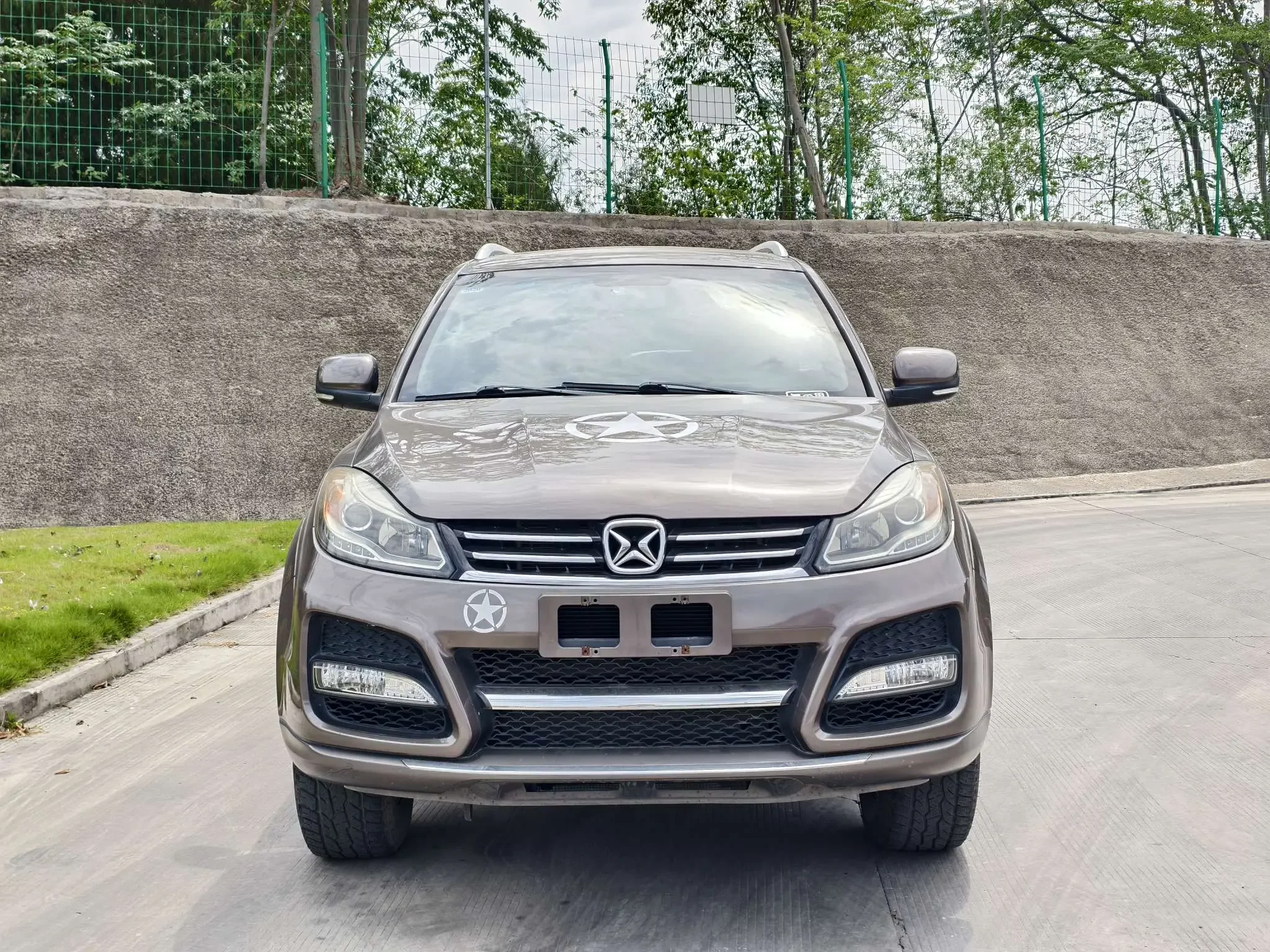 Yu Sheng Yusheng S350  из Китая