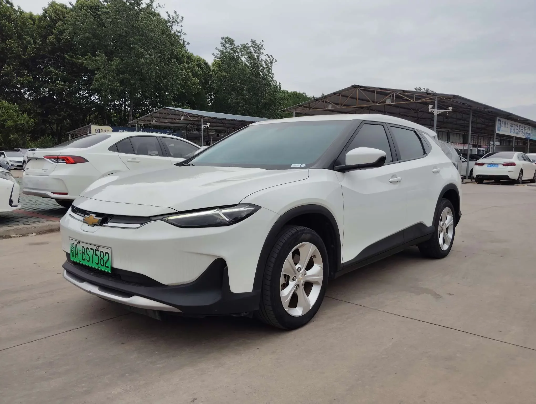Chevrolet Menlo  из Китая