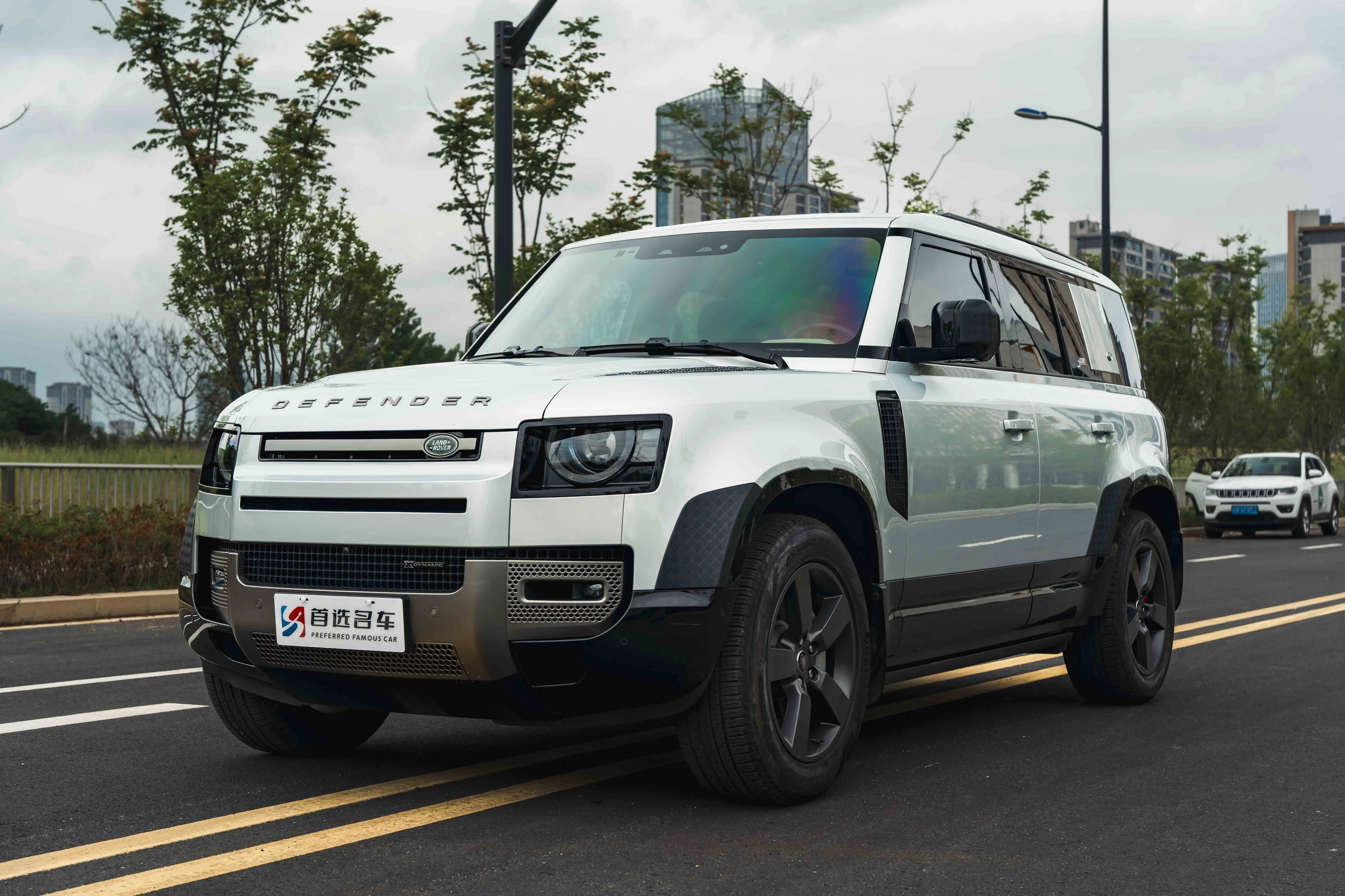 Land Rover guard  из Китая