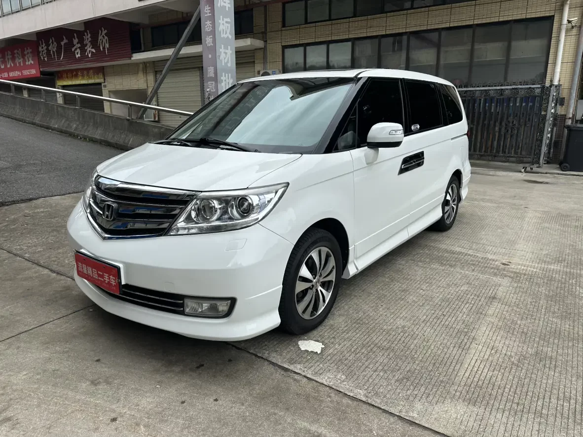 Honda Elysion (Alison)  из Китая