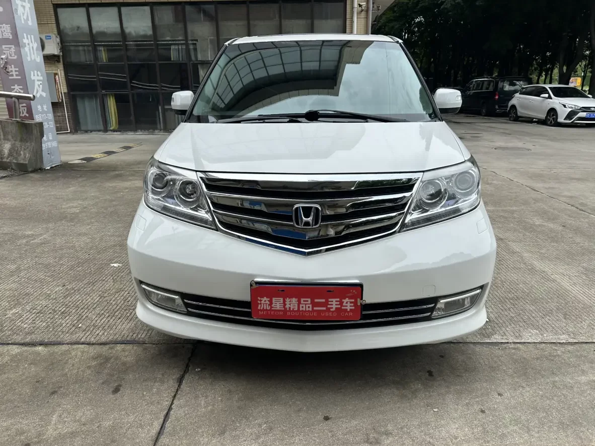 Honda Elysion (Alison)  из Китая