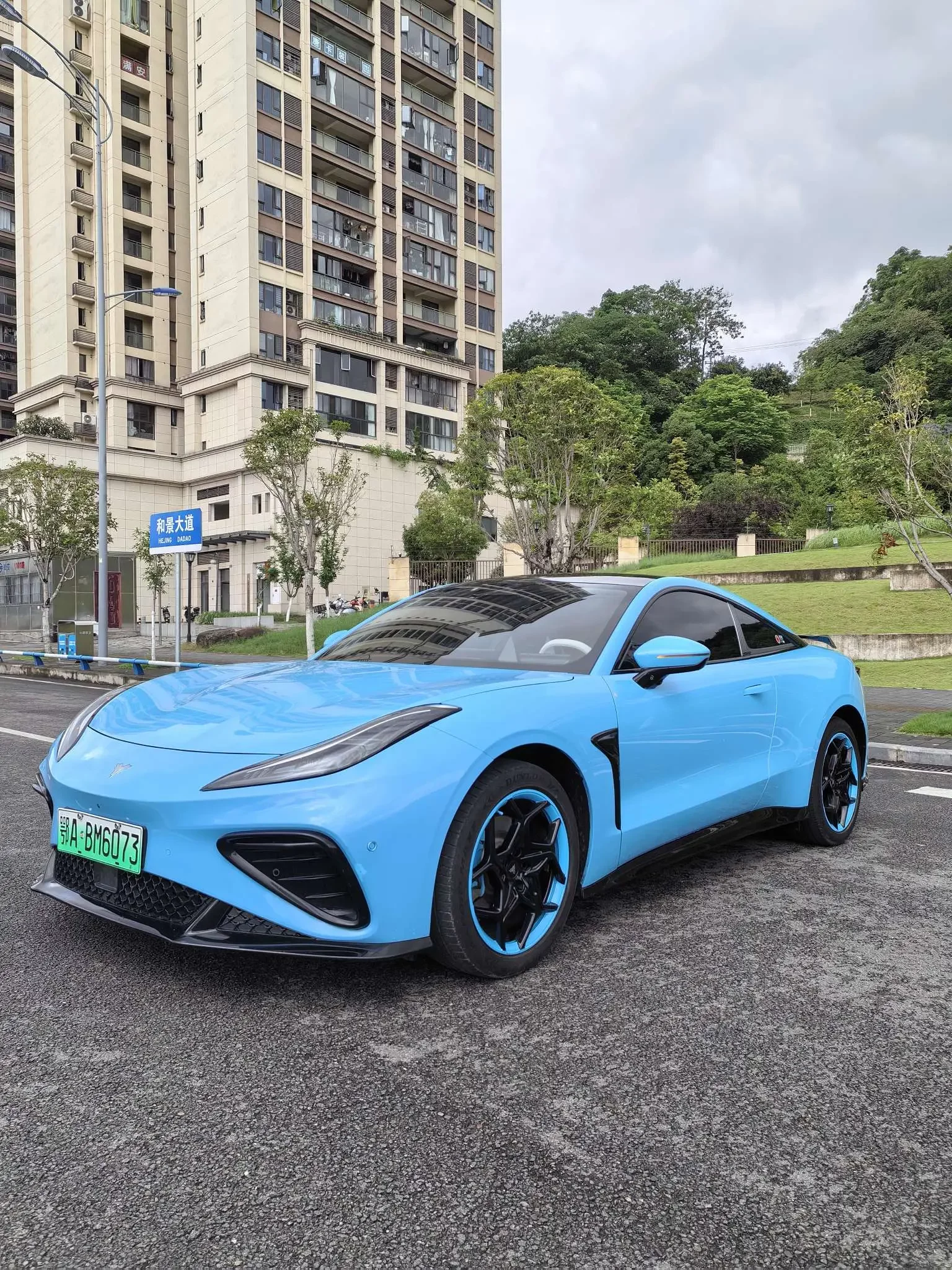 Hozon Neta GT