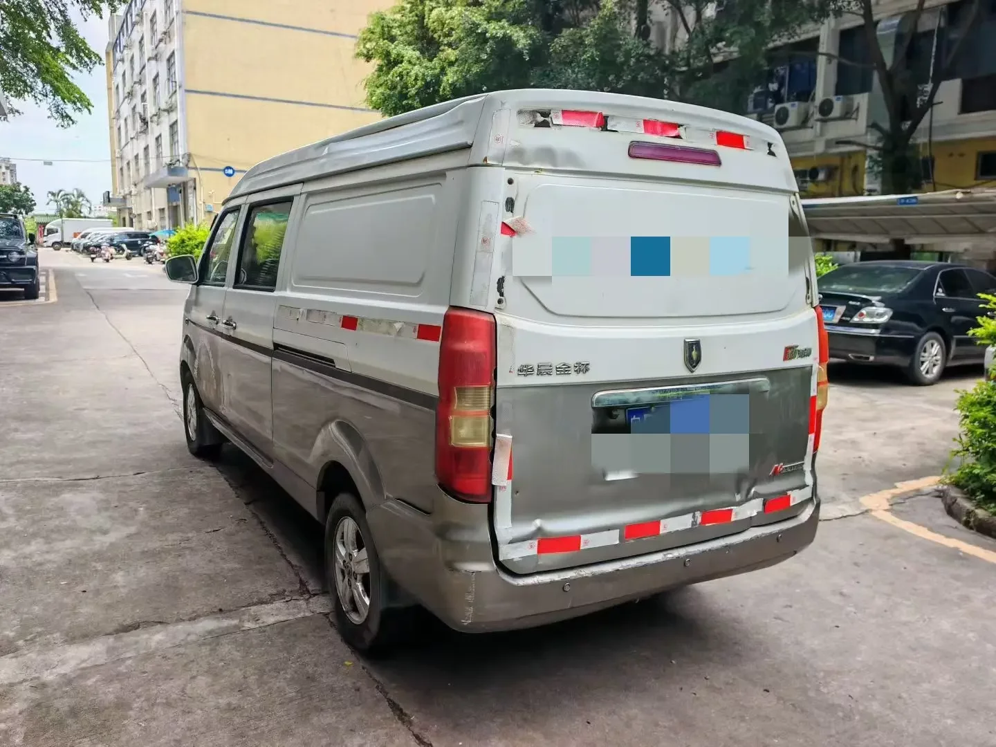 Golden cup New Hiace X30L
