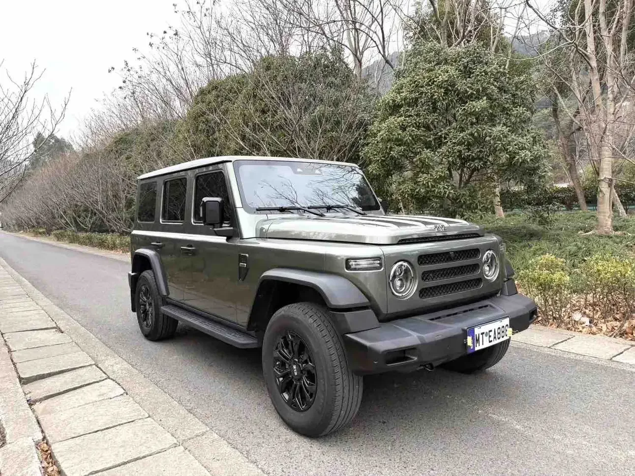 212 T01