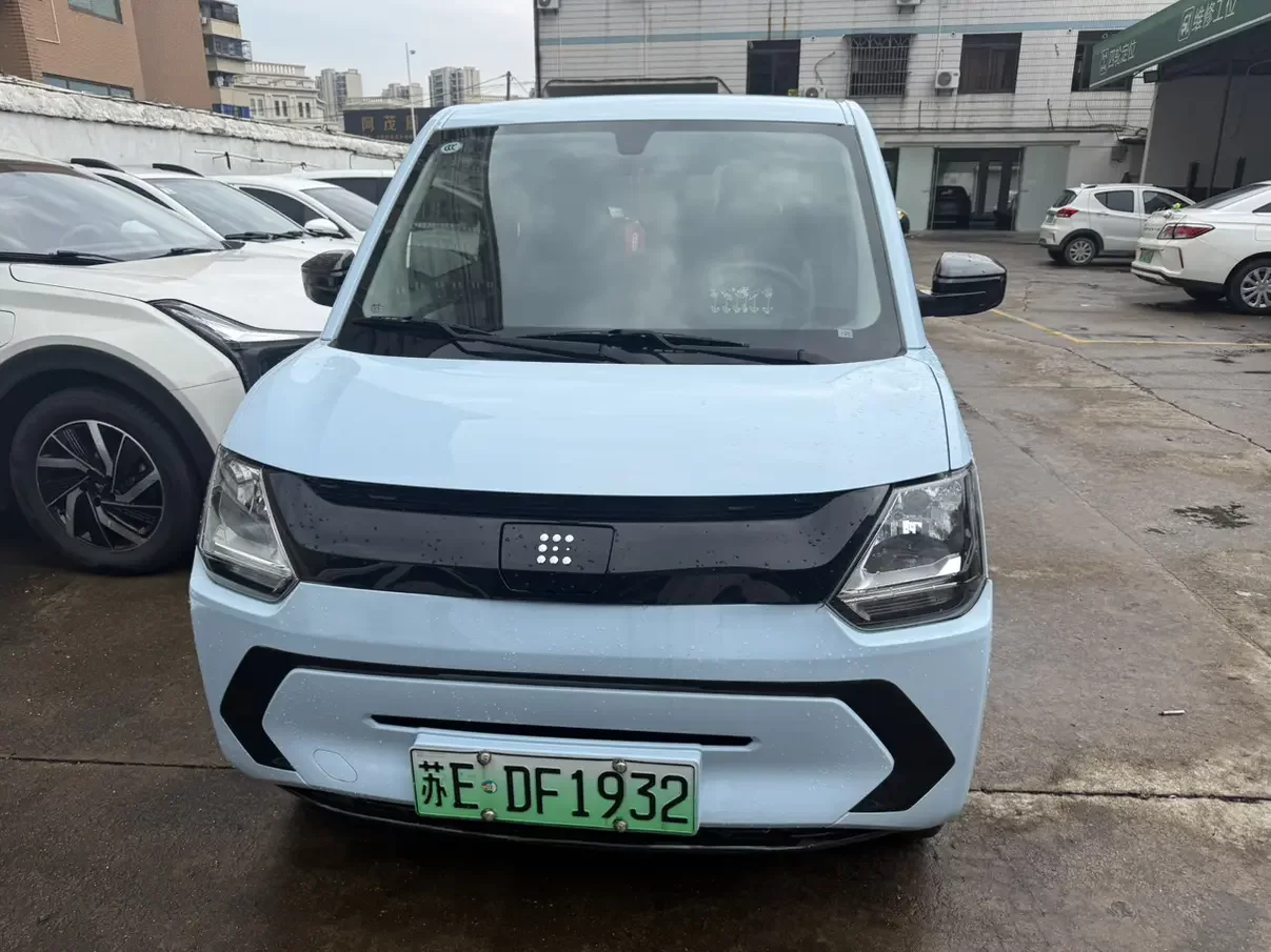 Dongfeng Scenery MINIEV