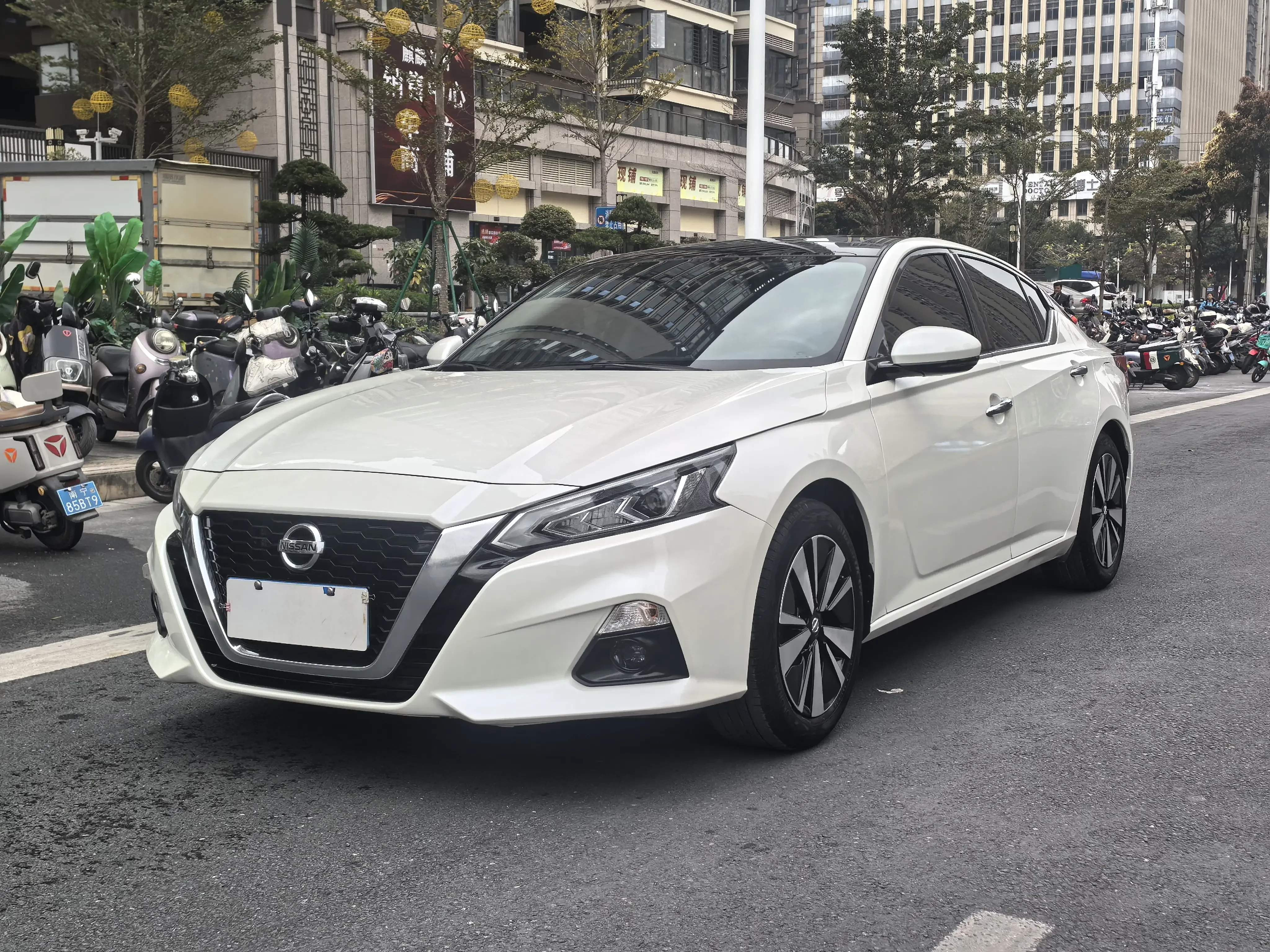 NISSAN TEANA