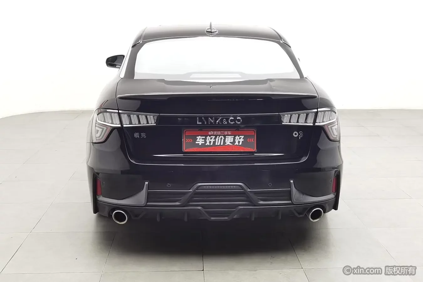 Lynk & Co 03