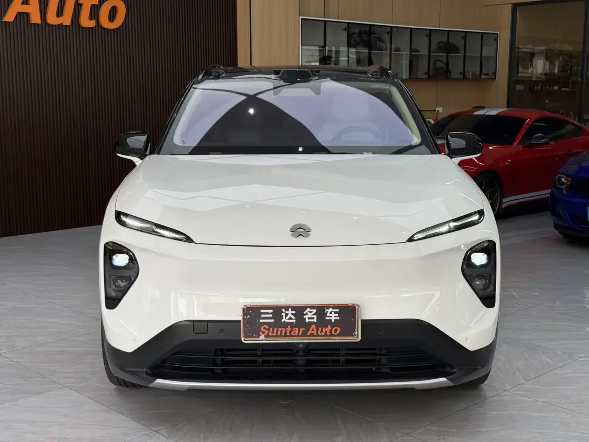 NIO ES7
