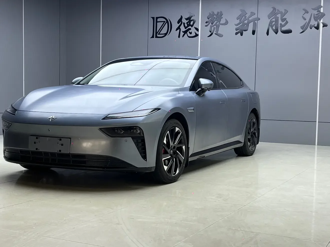 Dongfeng Yipai 007