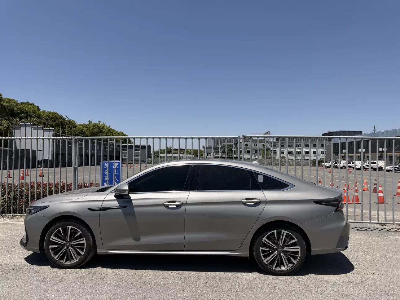Chery Arrizo 8