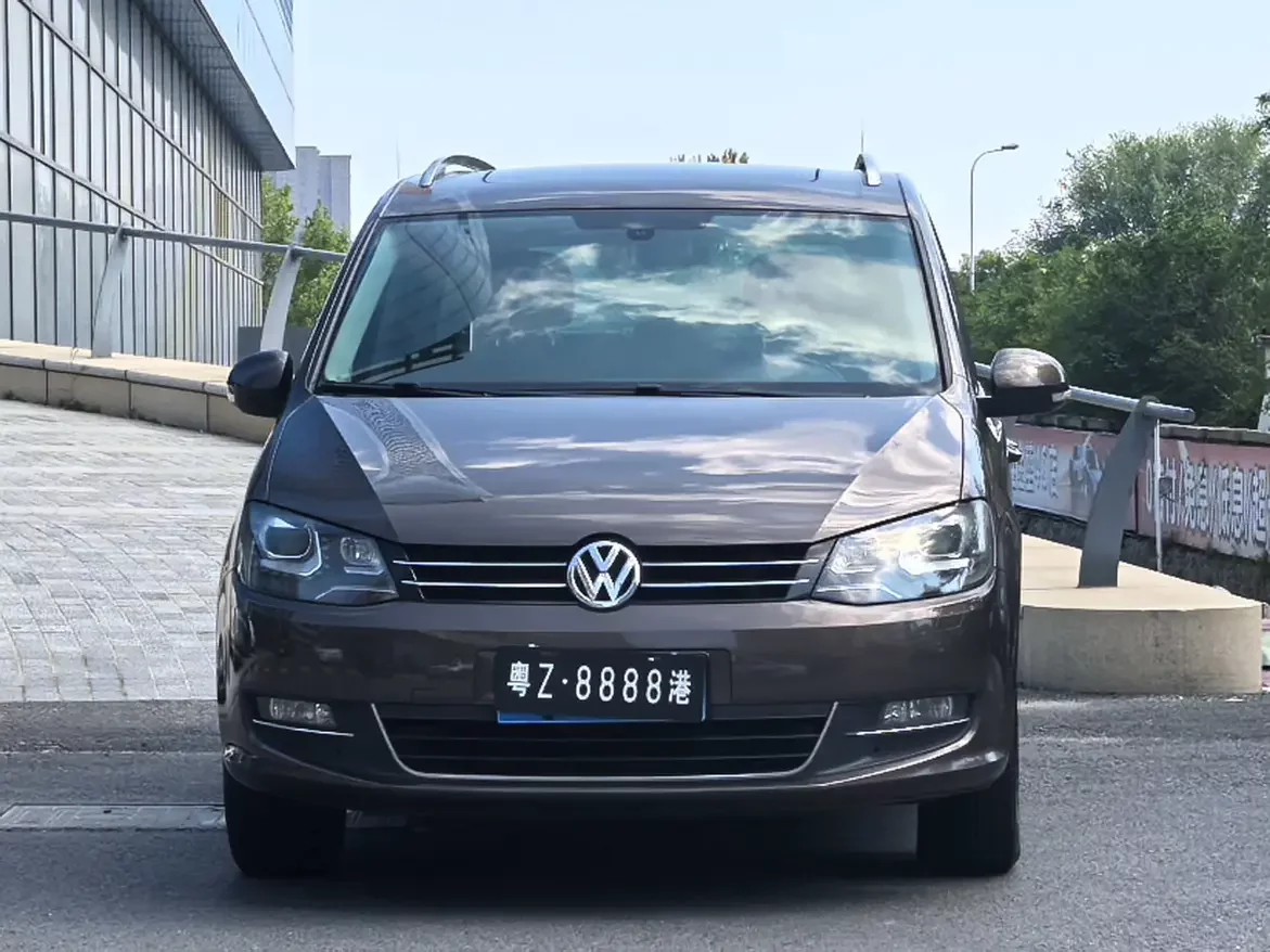 Volkswagen Sharon  из Китая