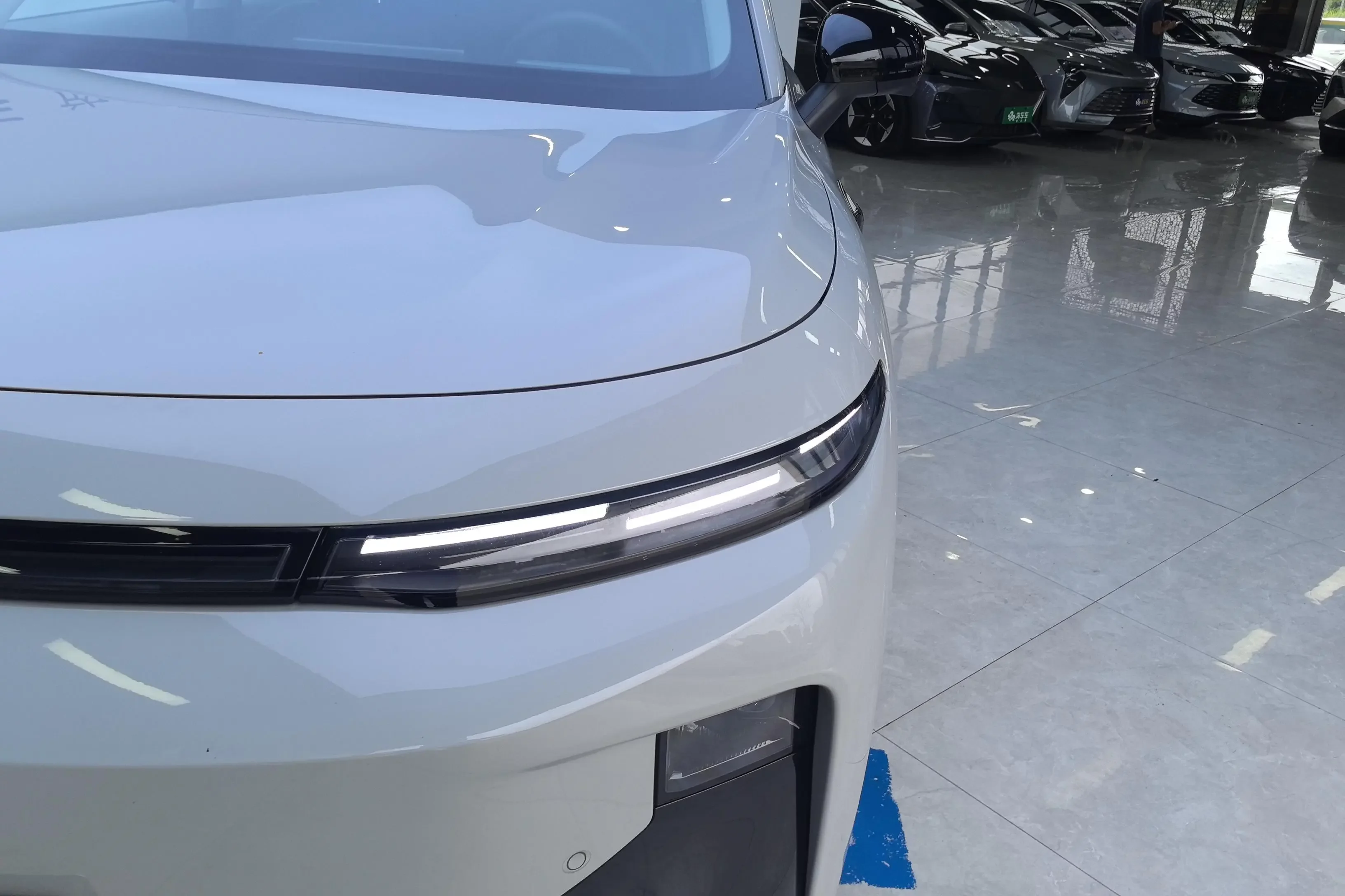 Leapmotor B10