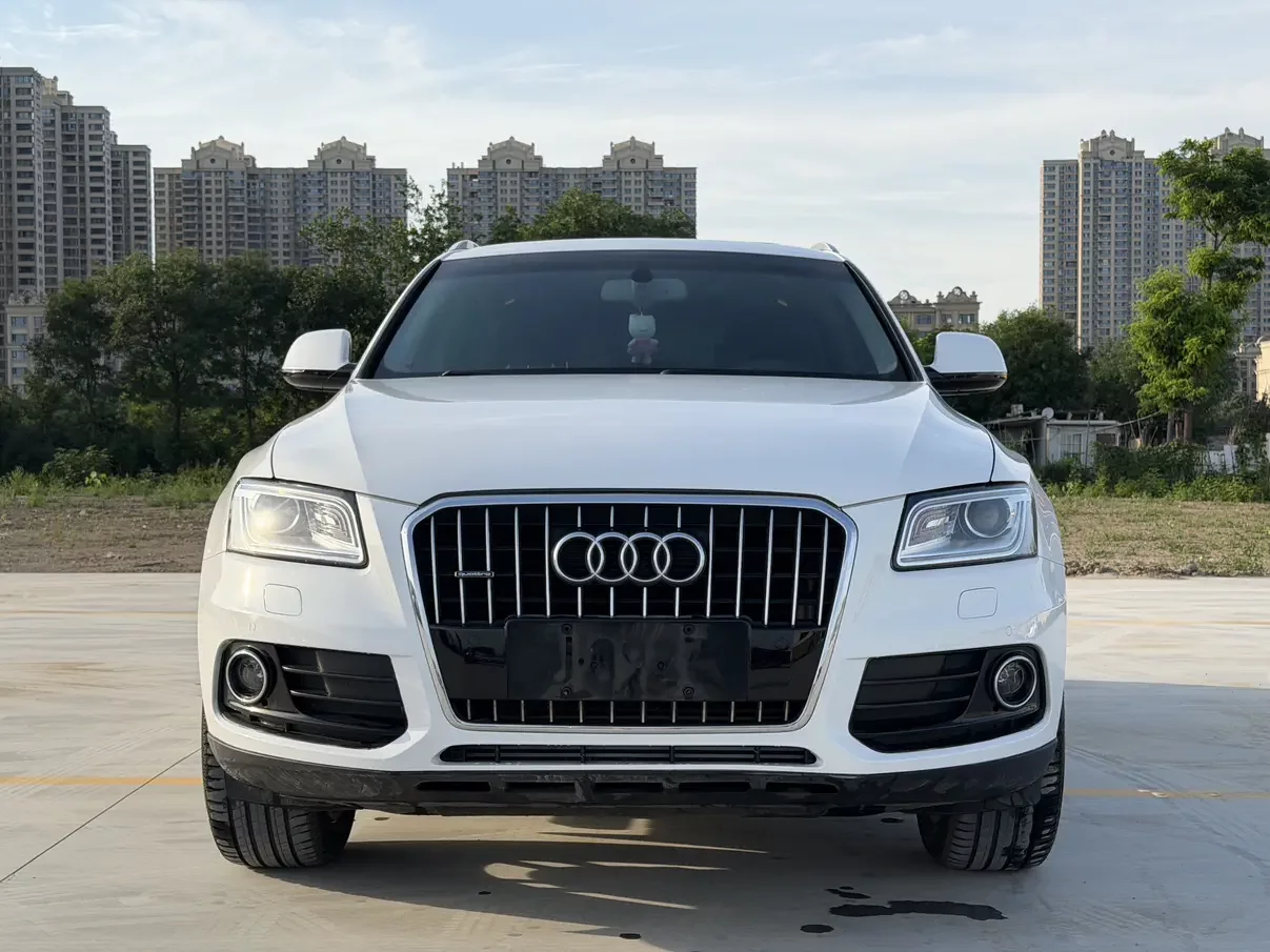 Audi Q5  из Китая