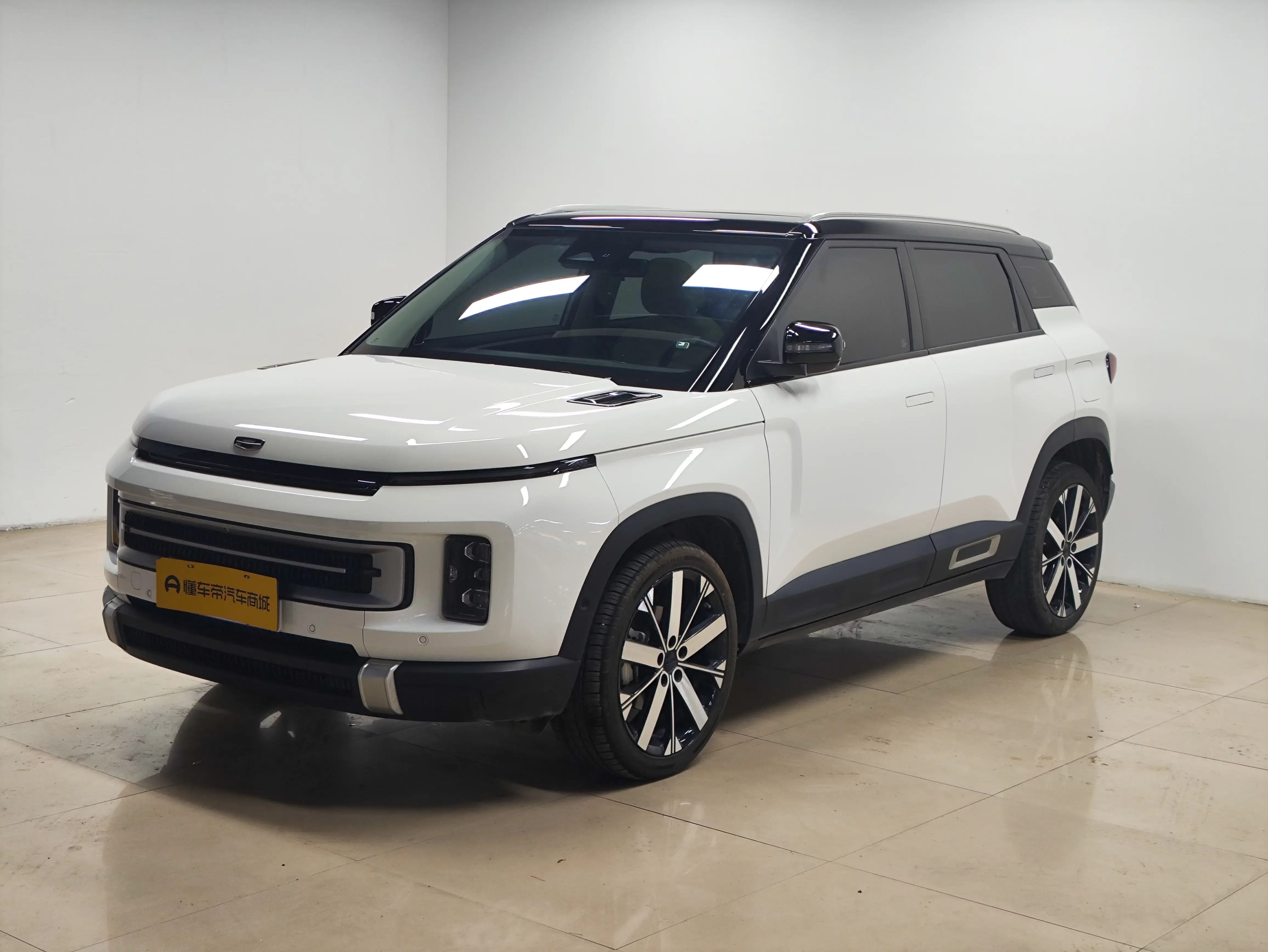 Geely ICON