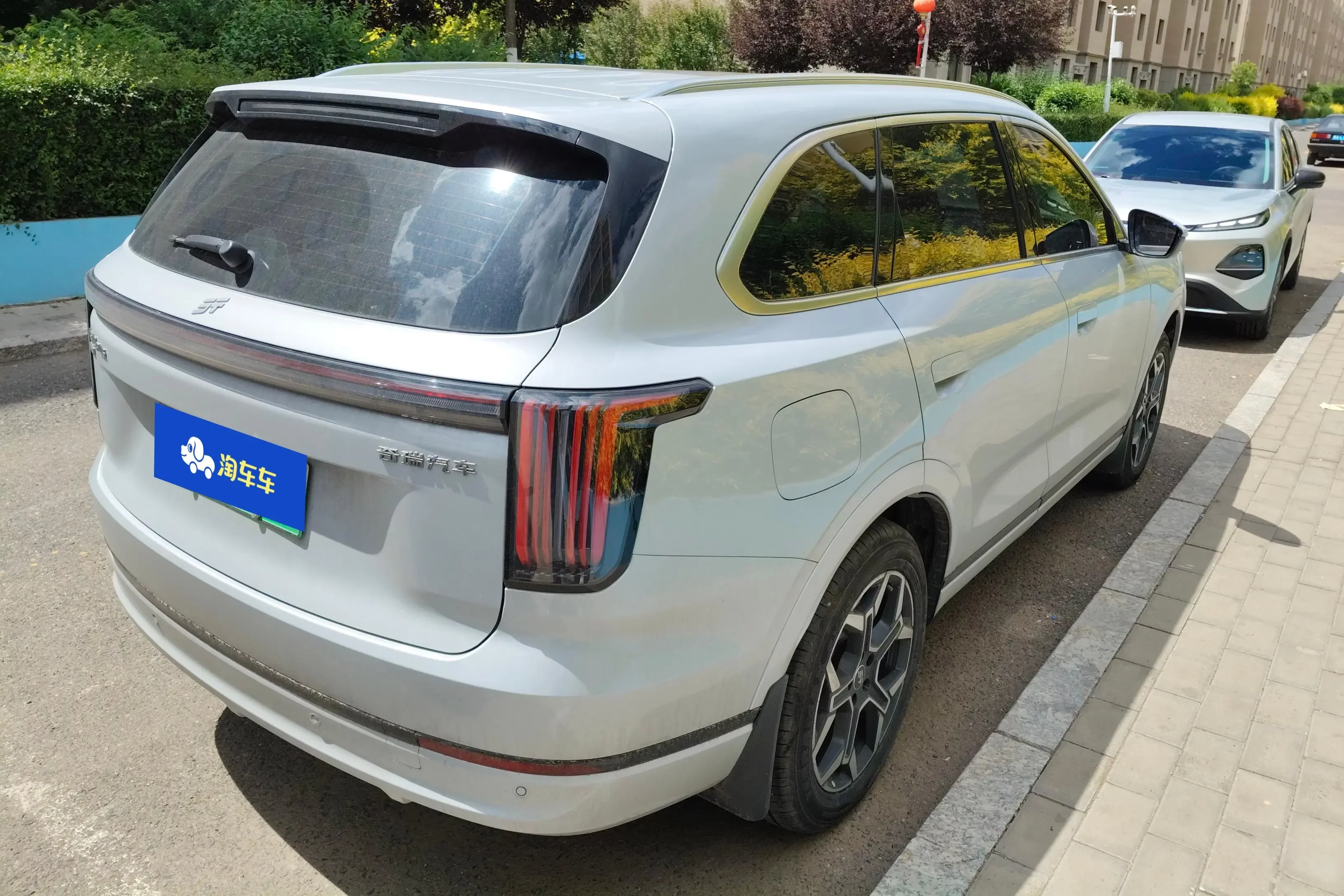 Jietu Shanhai Jetour Mountain & Sea L7 PLUS