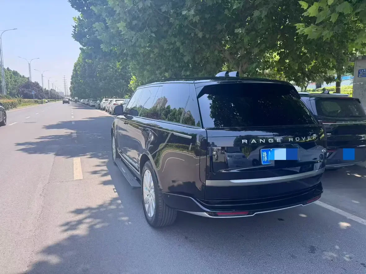 Land Rover range rover  из Китая