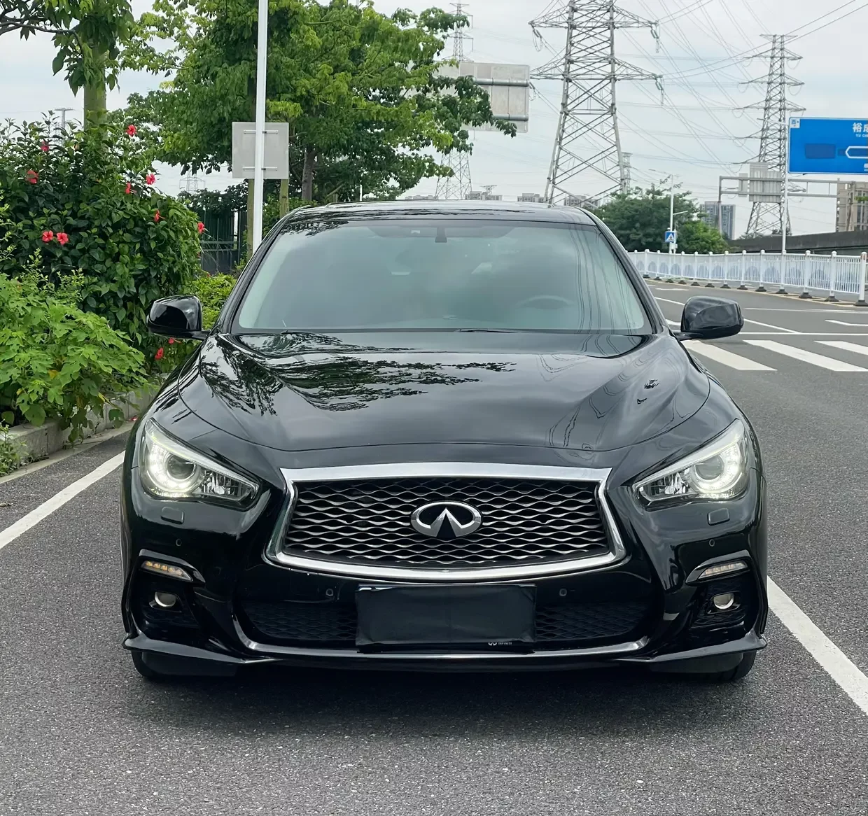 Infiniti Q50L  из Китая