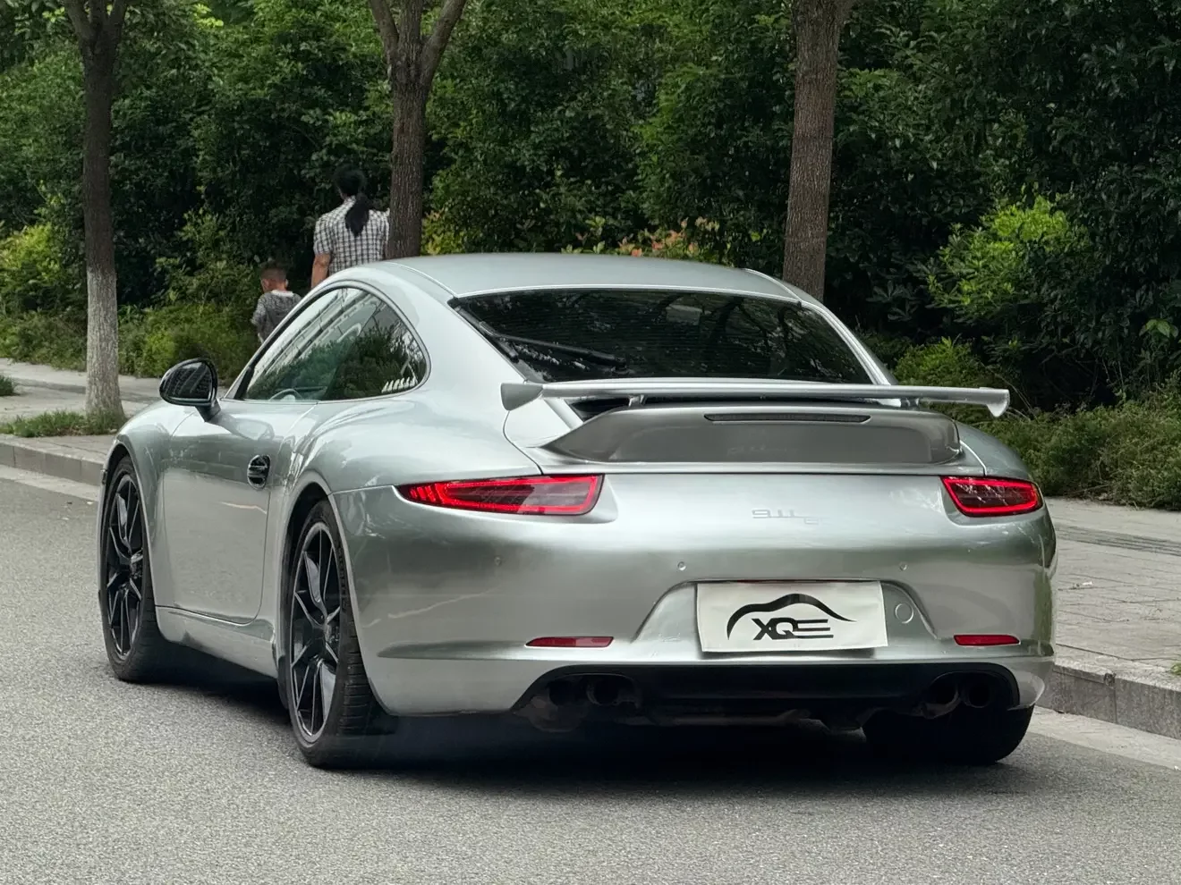 Porsche 911