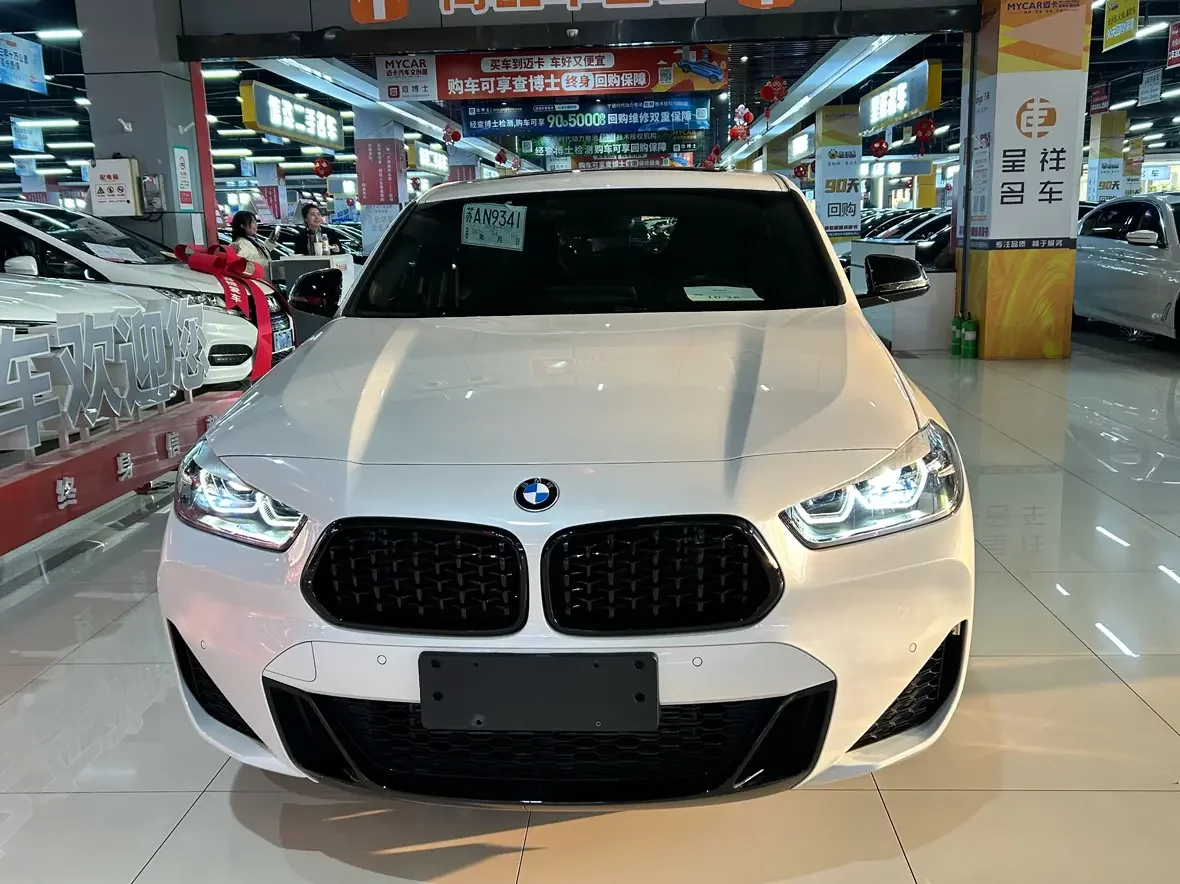 BMW X2