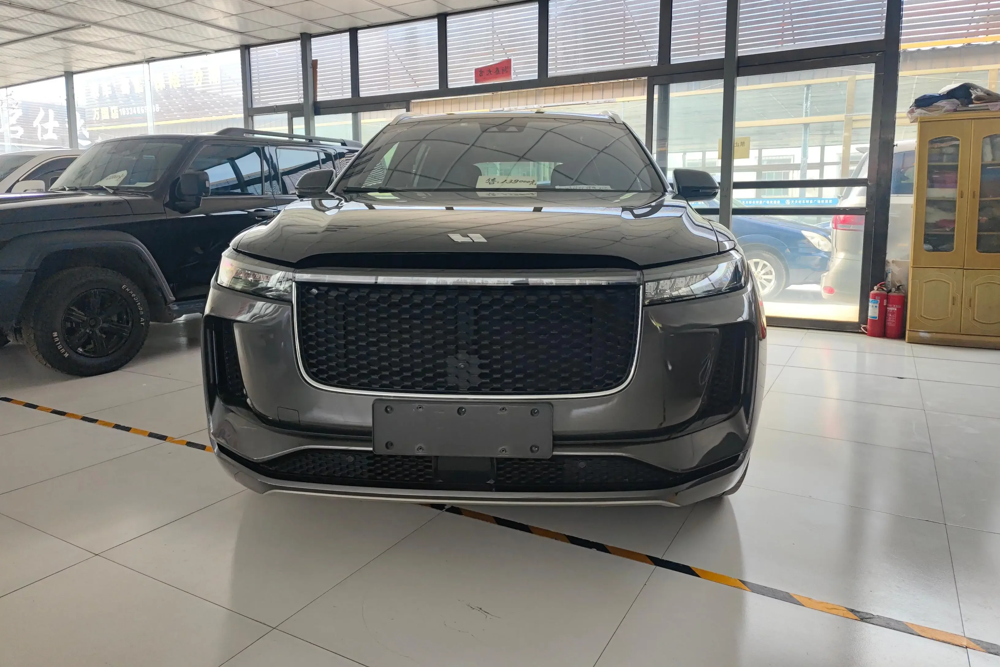 Lixiang ONE