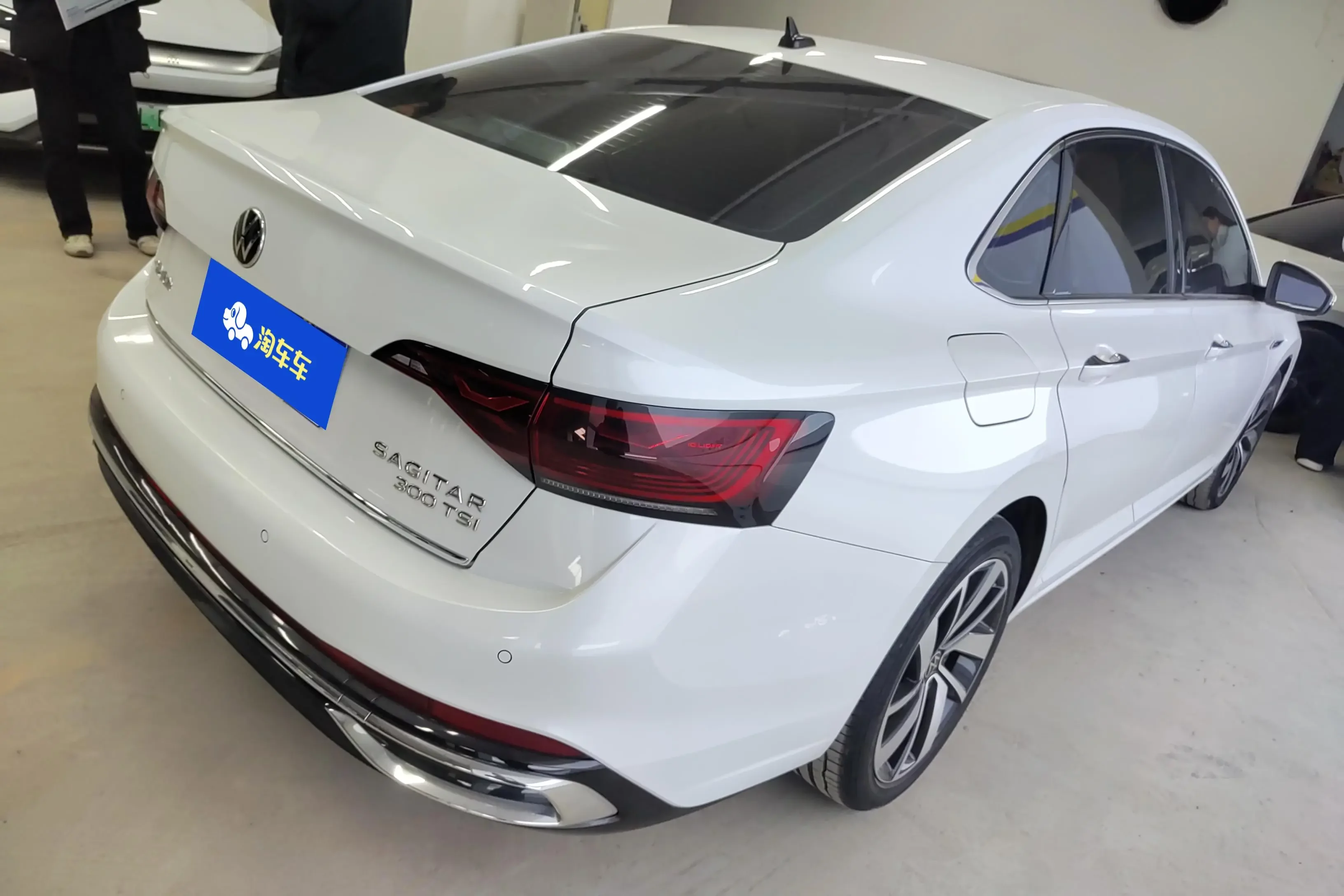 Volkswagen Sagitar