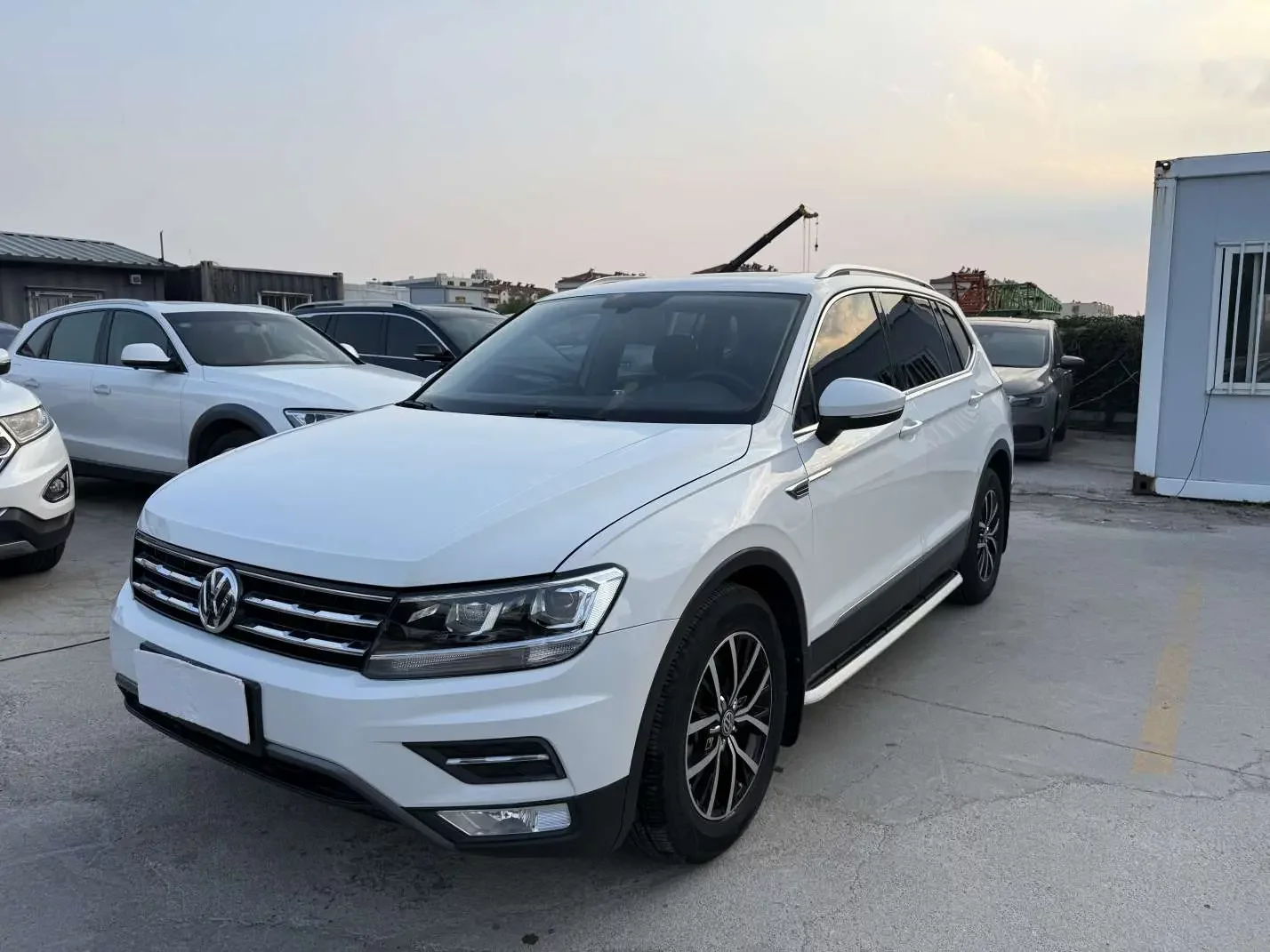 Volkswagen Tiguan L