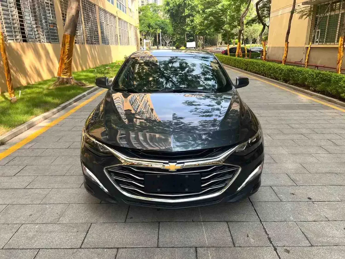 Chevrolet Malibu XL