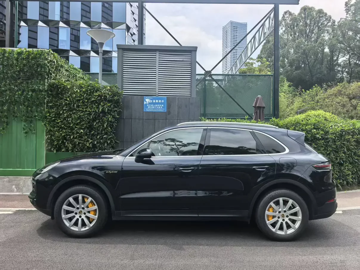 Porsche Cayenne E-Hybrid