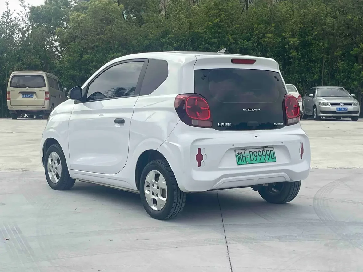 Roewe CLEVER