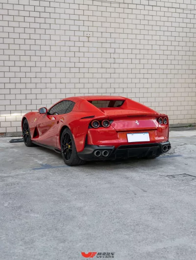 Ferrari 812