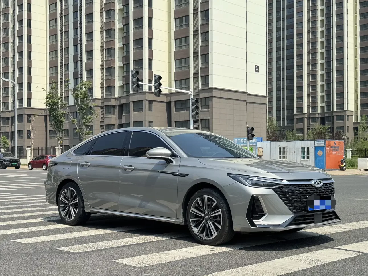 Chery Arrizo 8