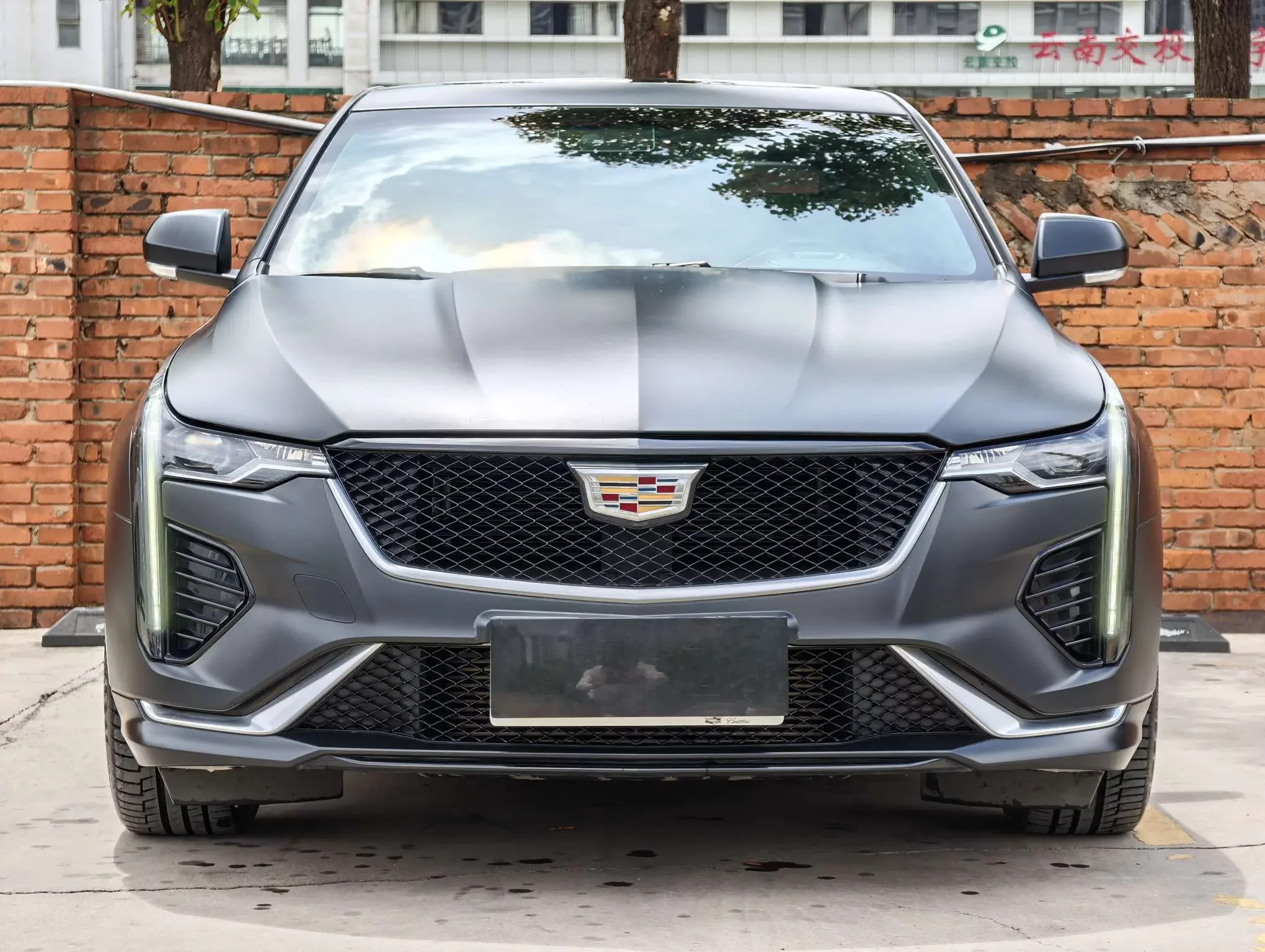 Cadillac CT4  из Китая