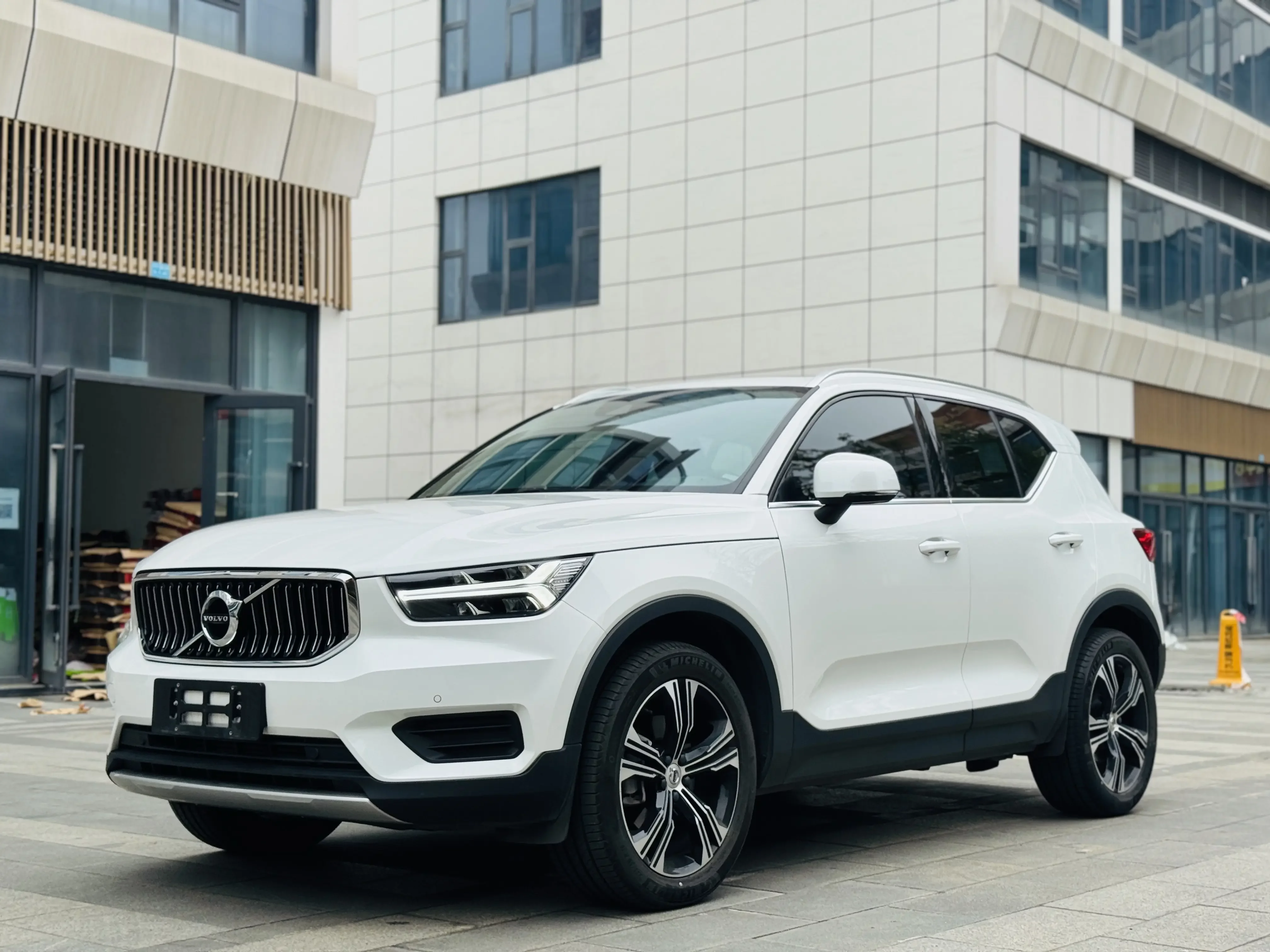 Volvo XC40